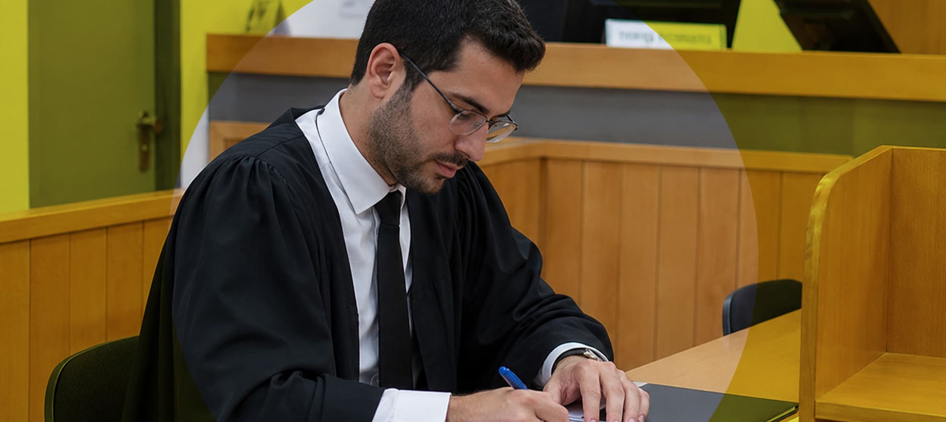 שיחת היכרות עם עורך דין פונדקאות אמריקאי